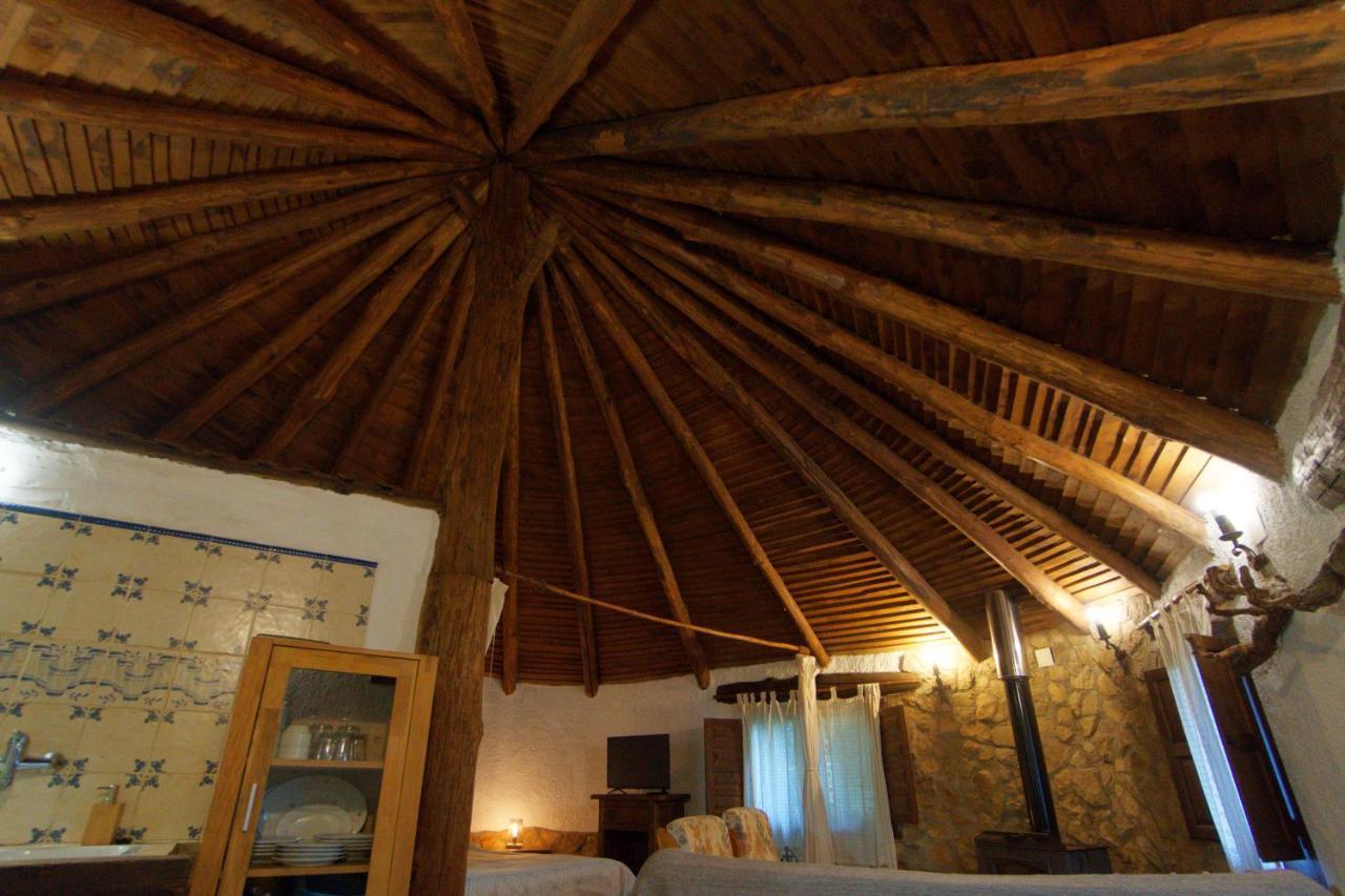 Casas Arbillas Arenas de San Pedro Bagian luar foto