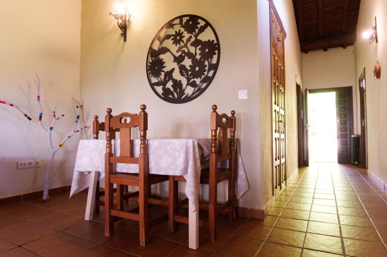 Casas Arbillas Arenas de San Pedro Bagian luar foto